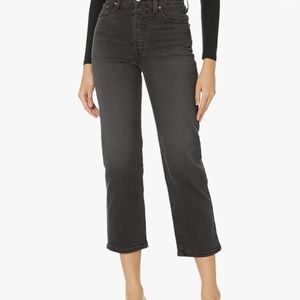 Levi's Women's Ribcage Straight Ankle Jeans (UNWORN)